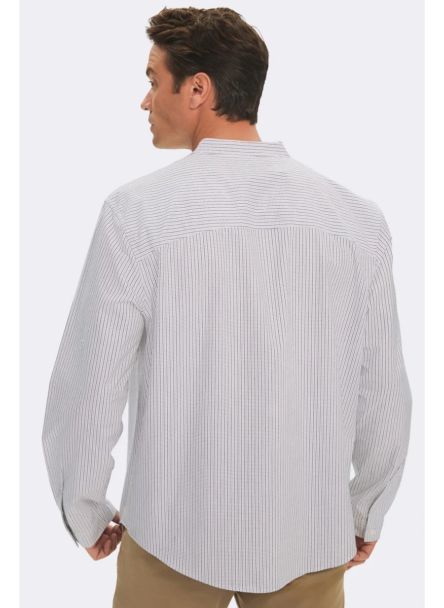 جون Exclusive Men's Regular Fit Judge Collar Shirt
