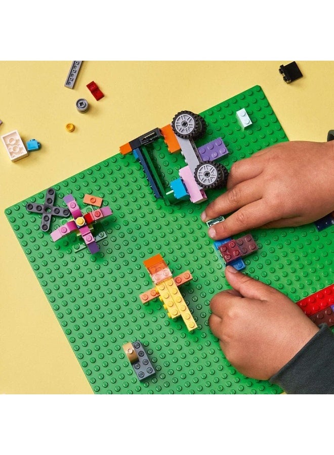 LEGO Green Building Baseplate 11023 - Image 3