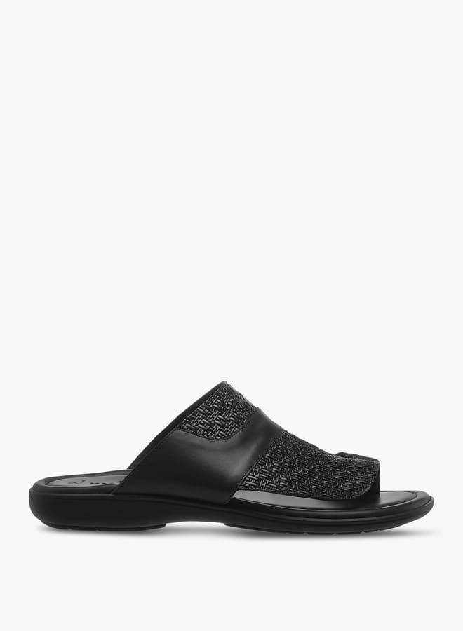 Al Waha Men Textured Slip-On Arabic Sandals with Toe Loop Detail - Image 1