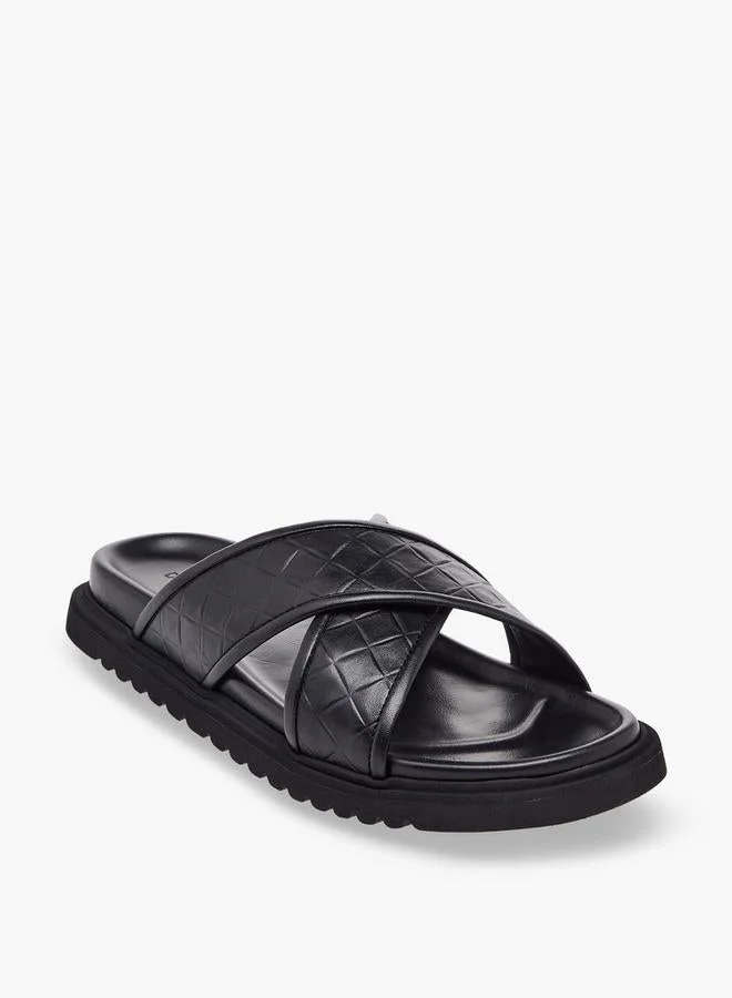 دوتشيني Men Quilted Criss-Cross Comfort Sandals