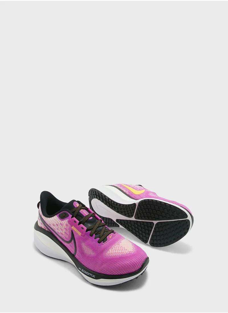 Nike Vomero 17