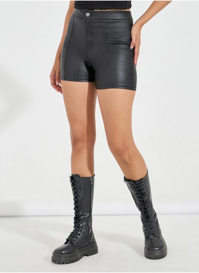 Styli Solid Leather Look Skinny Fit Shorts  - Image 2