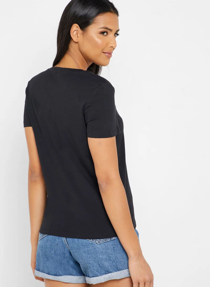 VERO MODA Slogan T-Shirt