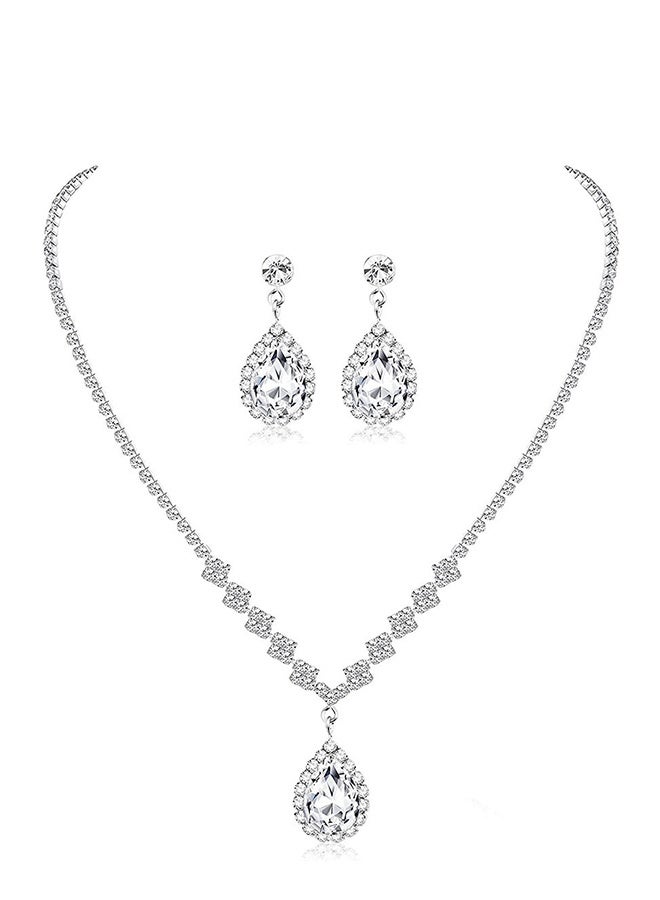 DUNISO 4Pcs Silver Jewelry Set with Clutch Purse, Deluxe Bag for Light Luxury Dinner Party, Bridal Wedding Choker Bracelet, Water Drop Pendant Necklace, Women Rhinestone Evening Clutch Bag - Image 4