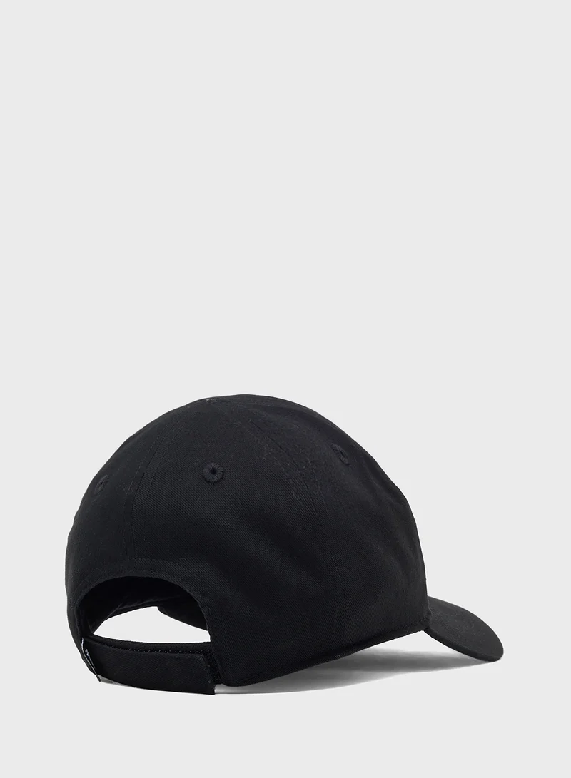 Nike Kids Futura Curve Brim Cap