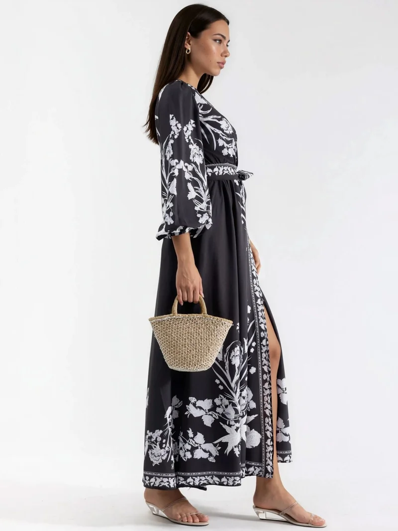 جينيفر Floral Maxi Dress with V-Neck and Tie Detail
