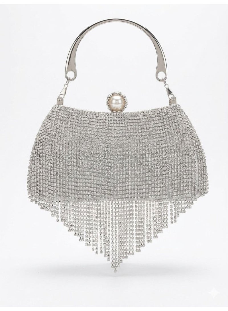 Women's handbag and crossbody bag adorned with shimmering chains and sequins, perfect for weddings and proms. - Image 1