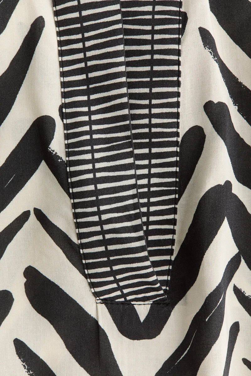 H&M Tie-belt tunic dress