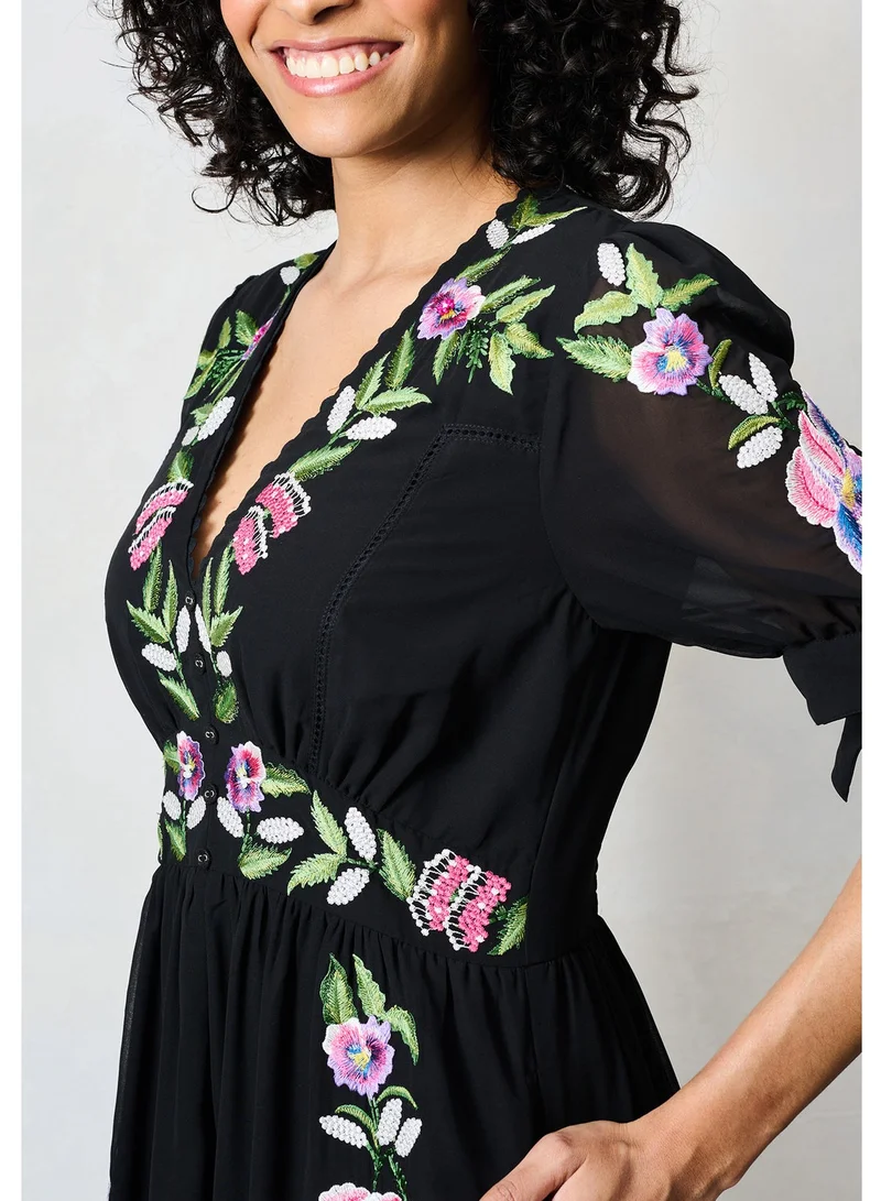 Hope & Ivy  Embroidered Tie Sleeve V-Neck Midi Dress With Tiered Skirt for Women | Best Price UAE