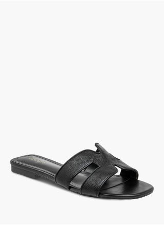 Womens Textured Slide Sandals With Slip-On Closure - pzsku/Z9952285E2544BCCF4302Z/45/_/1736265299/1a675b35-d9d6-4c83-ba3d-c69a979d366a