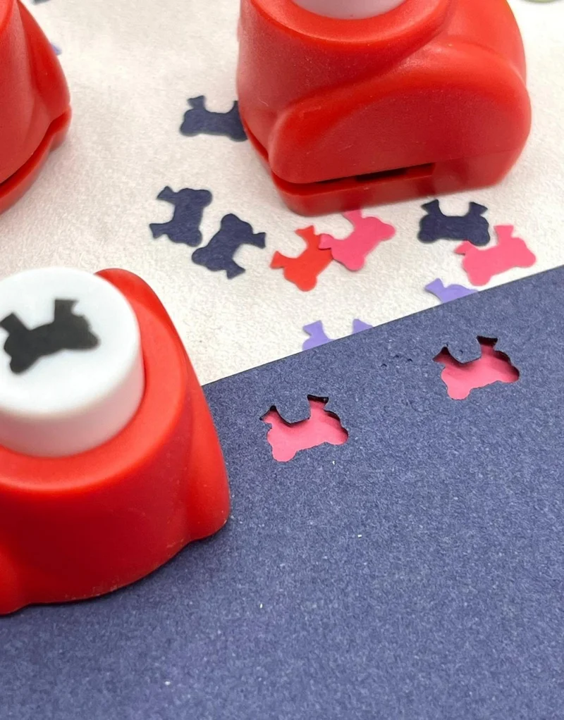 Kağıt Gemi Dükkan Red Mini Hole Punch with Ribbon Pattern
