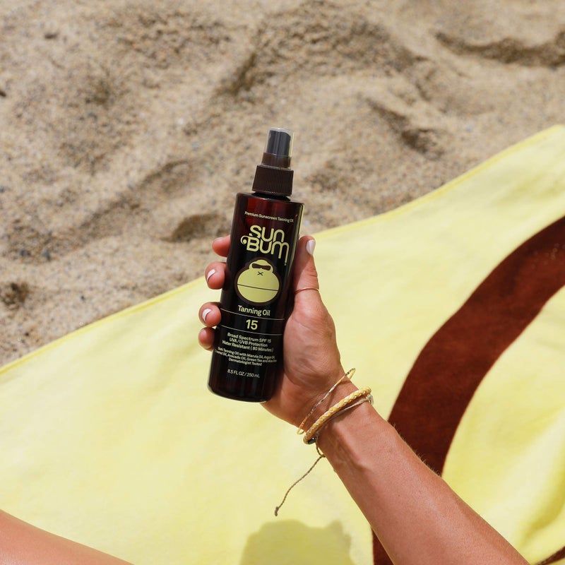 Sun Bum SPF 15 Moisturizing Tanning Oil - Vegan and Hawaii 104 Act Compliant (Octinoxate & Oxybenzone Free) - Broad Spectrum Moisturizing - UVA/UVB Protection - 8.5 oz - Image 3