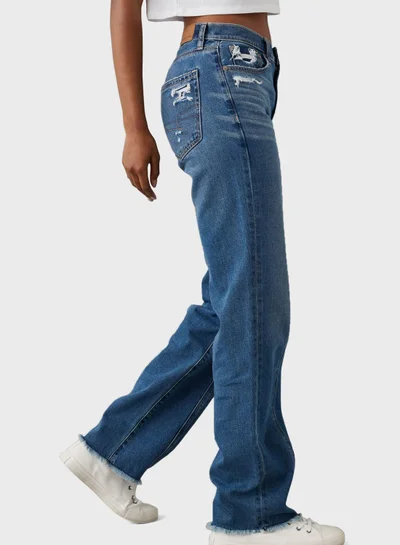 American Eagle Ripped Straigh Fit Jeans