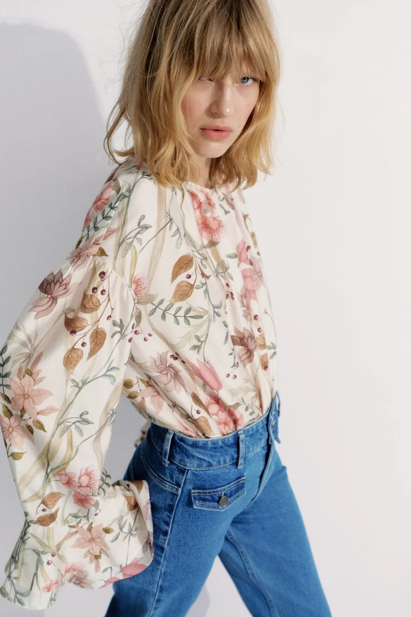 H&M Flounce-cuff blouse