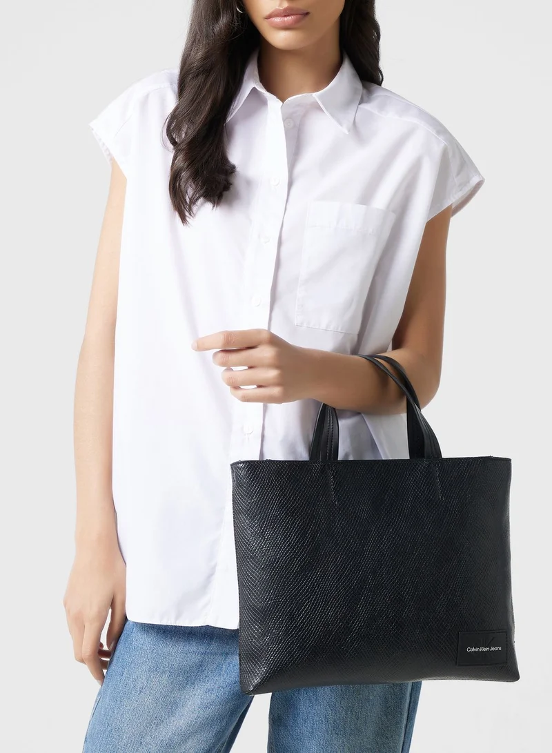 Calvin Klein Jeans Sculpted Tote
