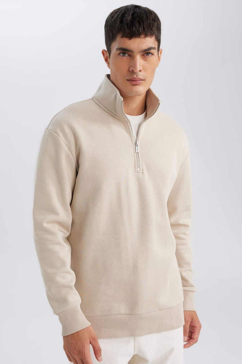 DeFacto Comfort Fit Sweatshirt - Image 1