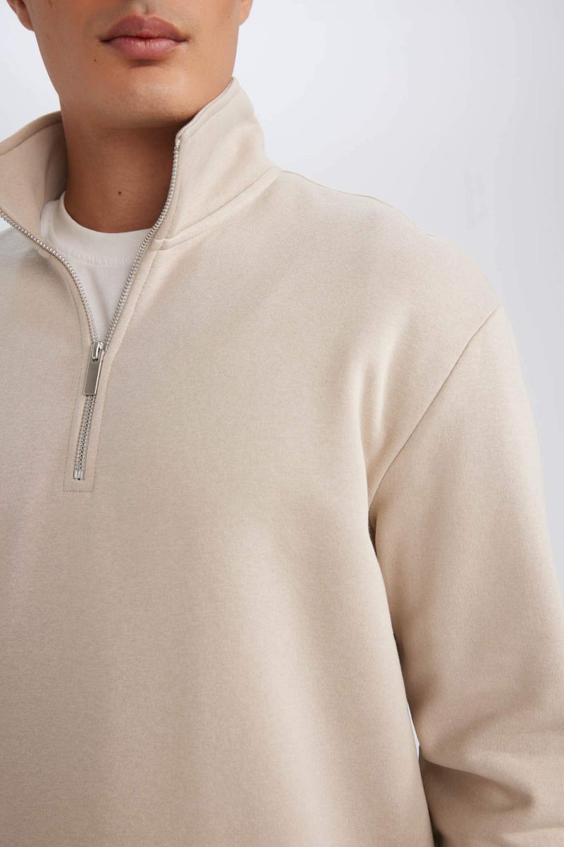 DeFacto Comfort Fit Sweatshirt - Image 4