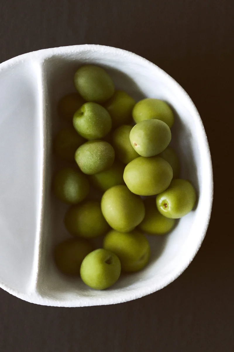 H&M Speckled serving bowl