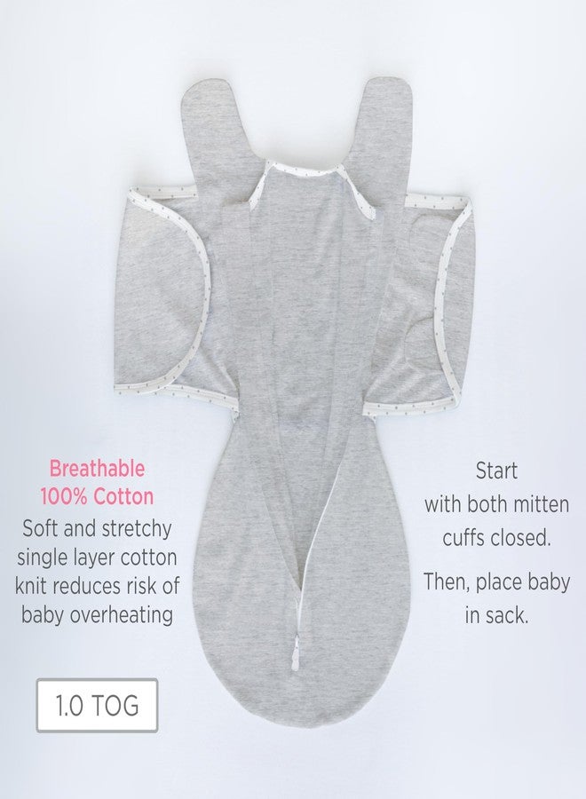 سوادل ديزاينز كيس لفّ الأطفال من SwaddleDesigns بستة أوضاع، مع إمكانية رفع الذراعين، مناسب للمواليد الجدد، يوفر خيارات متعددة لتهدئة ردة الفعل المفاجئة، ويحسن النوم، ويسهل الانتقال بين مراحل النوم المختلفة. كيس نوم صغير، مناسب للأطفال من عمر 0-3 أشهر، وزن 6-12 رطلاً، مصنوع من قماش الدنيم الممزوج. - Image 5