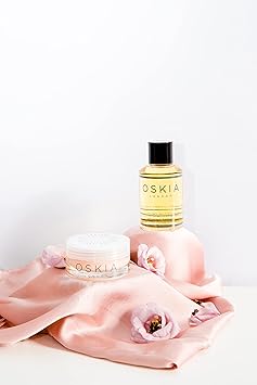 OSKIA Vitamin E Bath Oil Soothing Bath Oil with Vitamin E Almond Oil Chamomile for Hydrated Soft Skin 200ml - Image 3