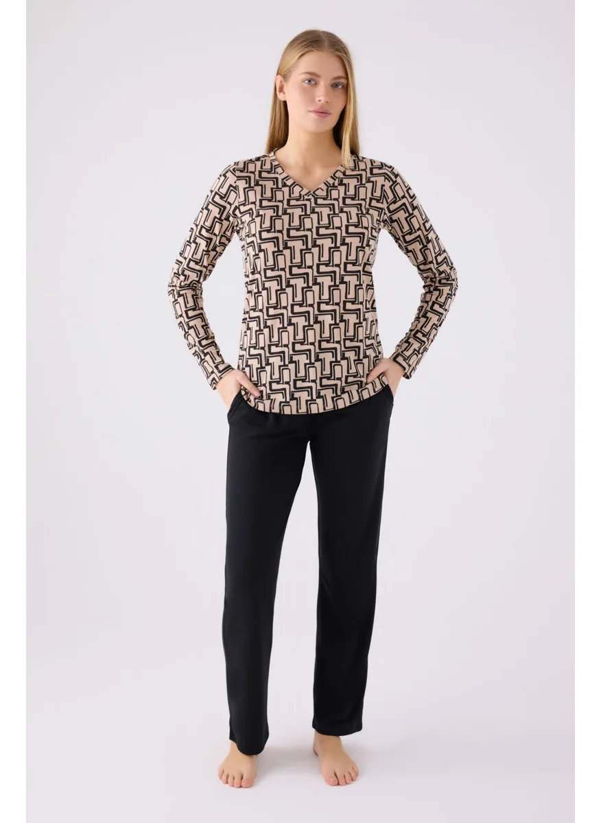 بيير كاردان Women's Cream Long Sleeve Pajama Set