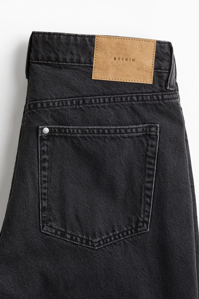 اتش اند ام جينز بخصر عادي وقصّة مستقيمة