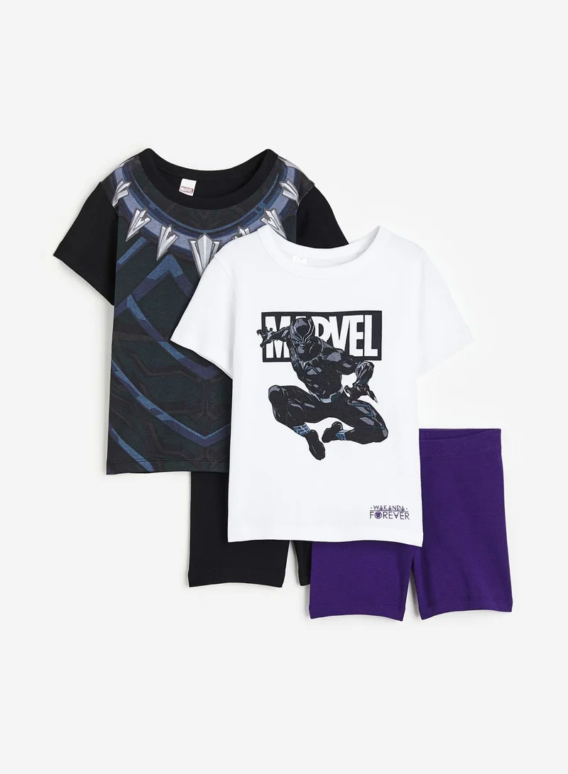 اتش اند ام Kids 2 Pack Assorted T-Shirt & Shorts Set