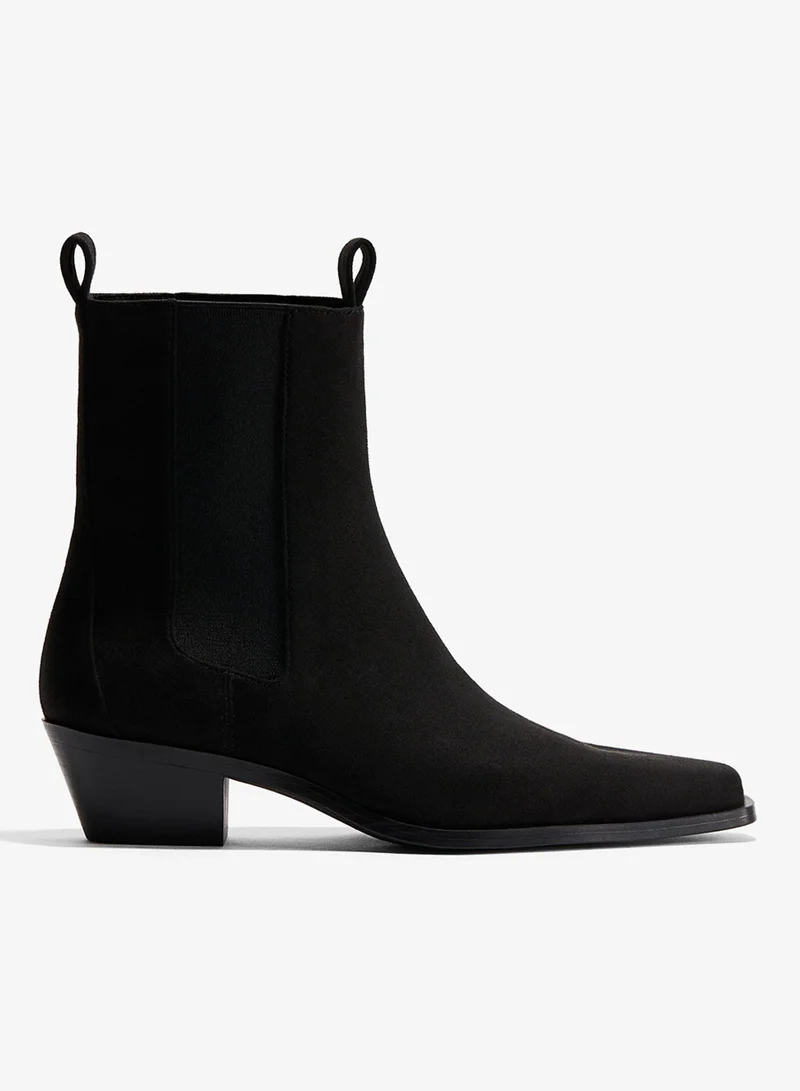 H&M Chelsea boots