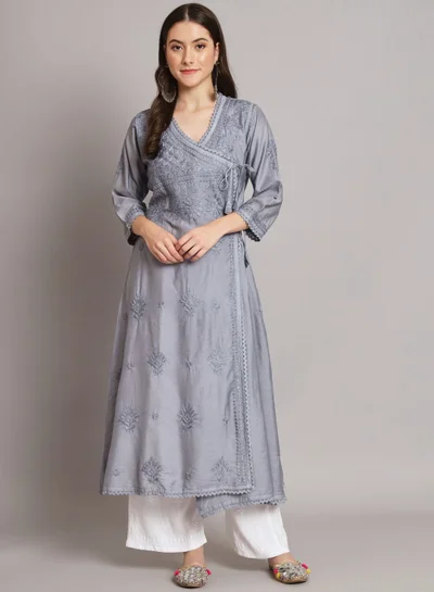 الايا مطرزة يدويا شيكانكاري أ-لاين قطن تشانديري أنجارخا كورتا- AL3667