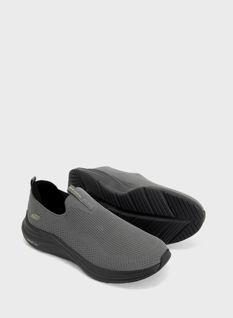 SKECHERS Vapor Foam
