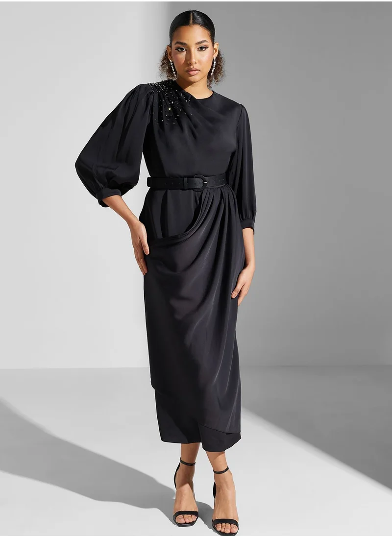 مونتانيا Puff Sleeve Embellished Belted Dress