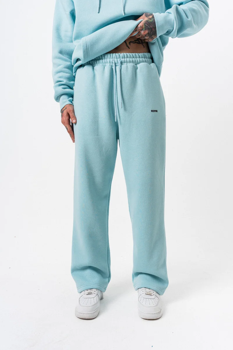 RESPIRE Men's Respire Letter Detail Basic Baggy Sweatpants Baby Blue