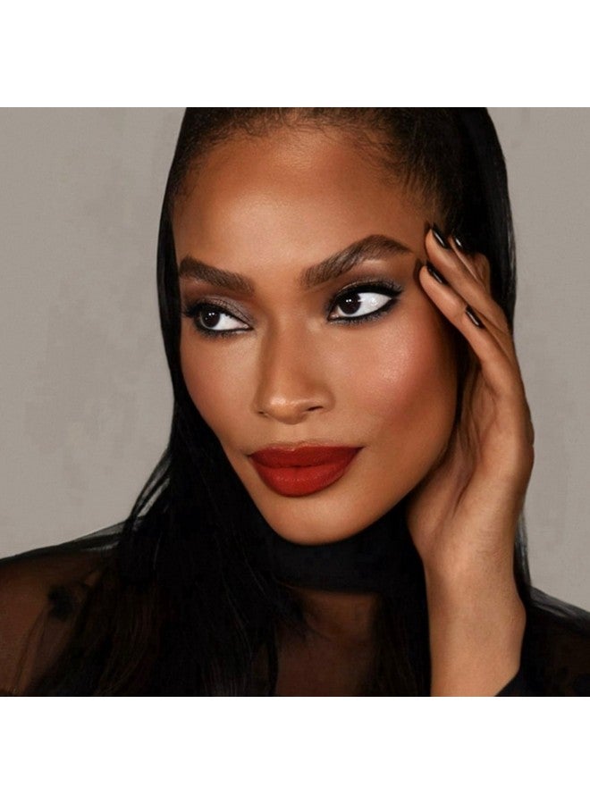 Le Metier De Beaute Colour Core Long-Lasting Matte Lipstick, Highly Pigmented Color, Infused with Argan Oil & Vitamin E (New York - classic red) - Image 2