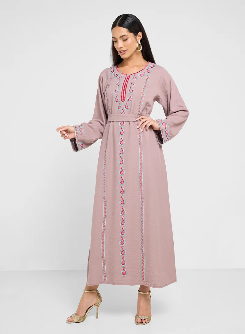 hayas closet Emroidered Belted Jalabiya