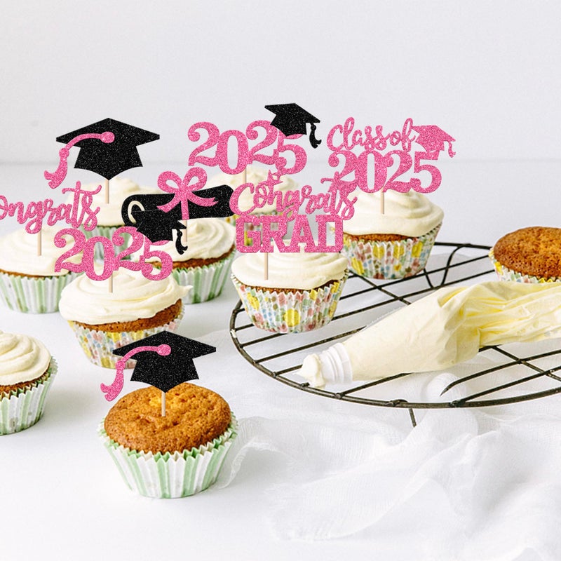 RSSTARXI 24 Pack 2025 Cupcake Cupcake Toppers Class of 2025CongRats Grad Diploma Capcake اختيارات لتفخر جدًا بك 2025 تخرج من الديكورات كعكة الحزب الوردي - Image 3
