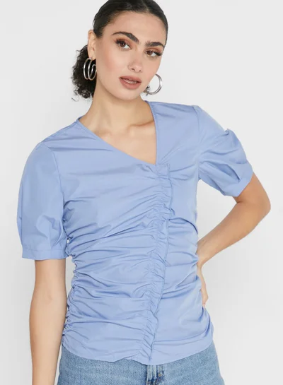 Ginger Solid Ruched Top