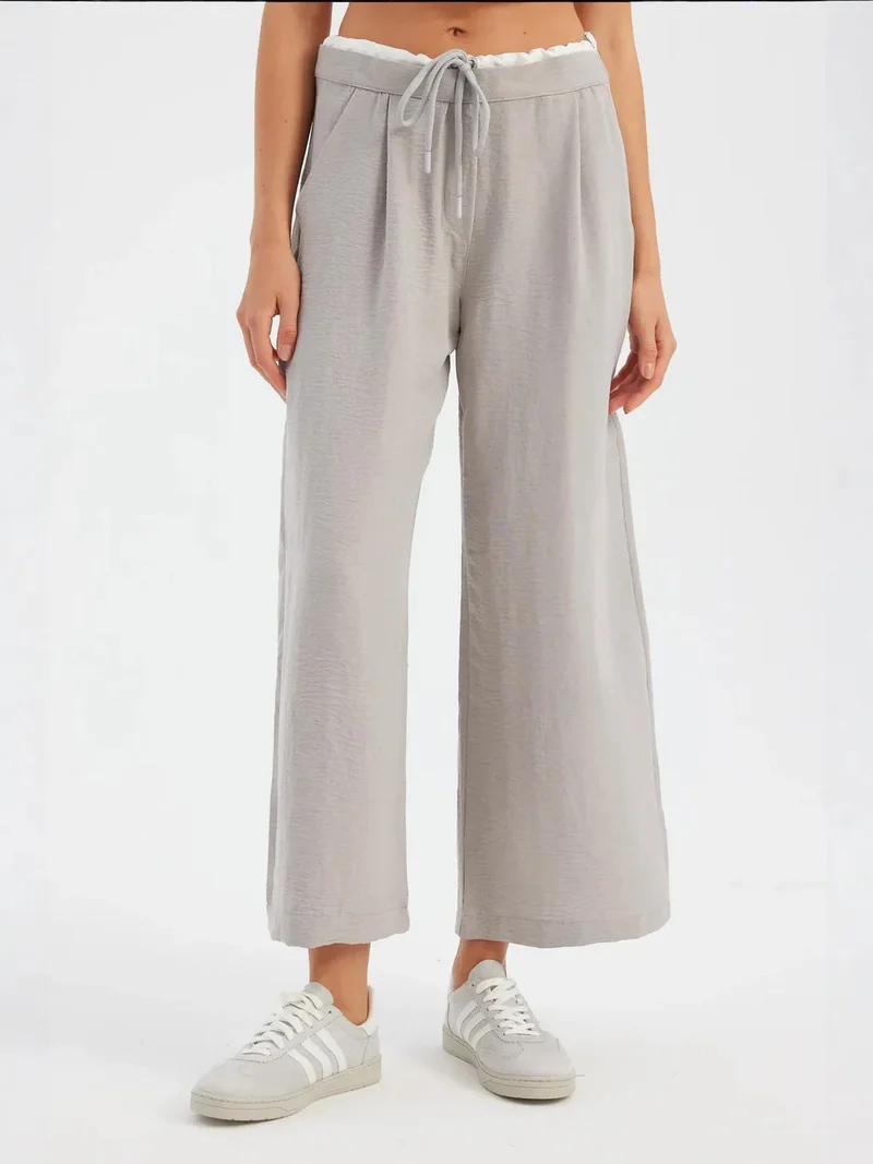 هيكاب Wide-Leg Low-Rise Trousers with Drawstring