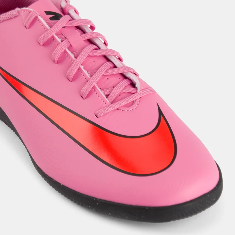 Nike Men's Mercurial Vapor 16 Club Indoor Court Football Shoes