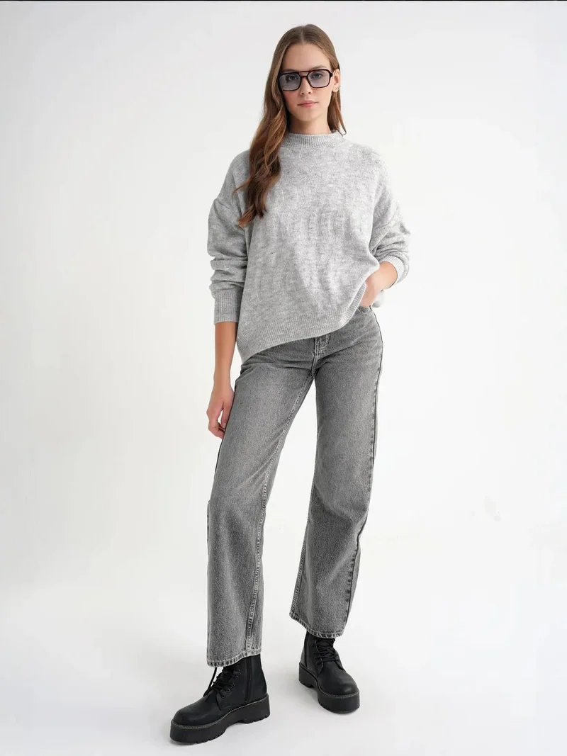 Mixray Grey Mixray Ribbed Knitwear Pullover Sweater with Hair Braid Pattern for Women | Best Price UAE