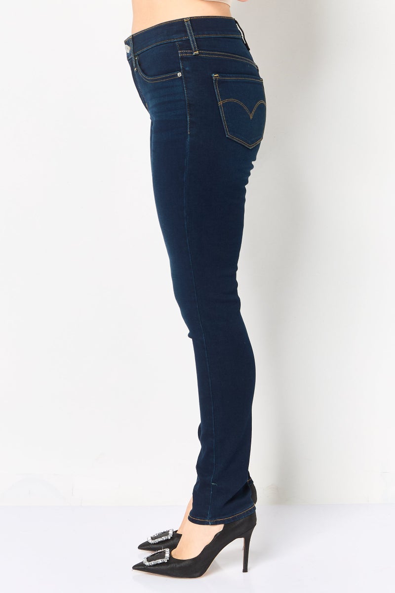Levi's Women Skinny Fit Washed Stretchable Denim, Dark Blue - Image 4