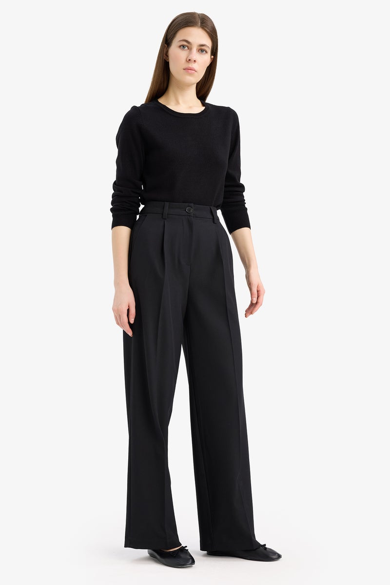 DeFacto Black Woman Regular Fit Crew Neck Knitwear Pullover Casual - Image 2