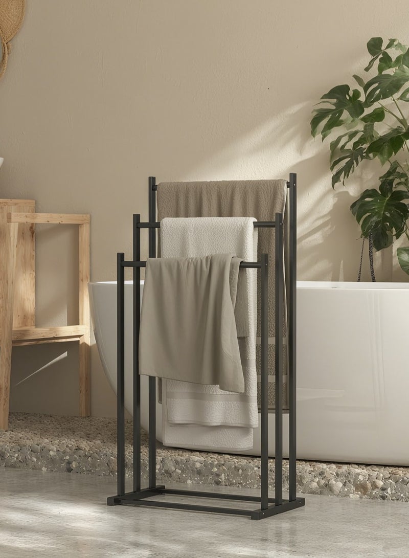 نايزان رف مناشف معدني قابل للطي ثلاثي الطبقات ذو سعة كبيرة ومستقل، رف مناشف عريض مع رف تجفيف، رف مناشف مطلي بمضاد للصدأ على شكل سلم، رف مناشف معدني متين، رف مناشف كبير جدًا، رف تجفيف، رف تخزين للحمام، مناسب للحمامات، بجانب أحواض الاستحمام، حول حمامات السباحة الخارجية، وحمامات السباحة الداخلية (أسود) - Image 1