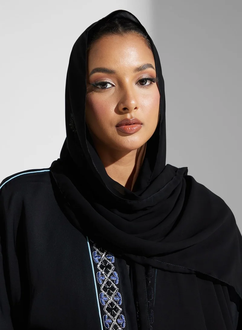 hayas closet Embellished Flared Sleeve Abaya