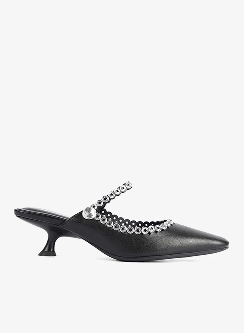 كابلي شباشب نسائية سهلة الارتداء مزينة