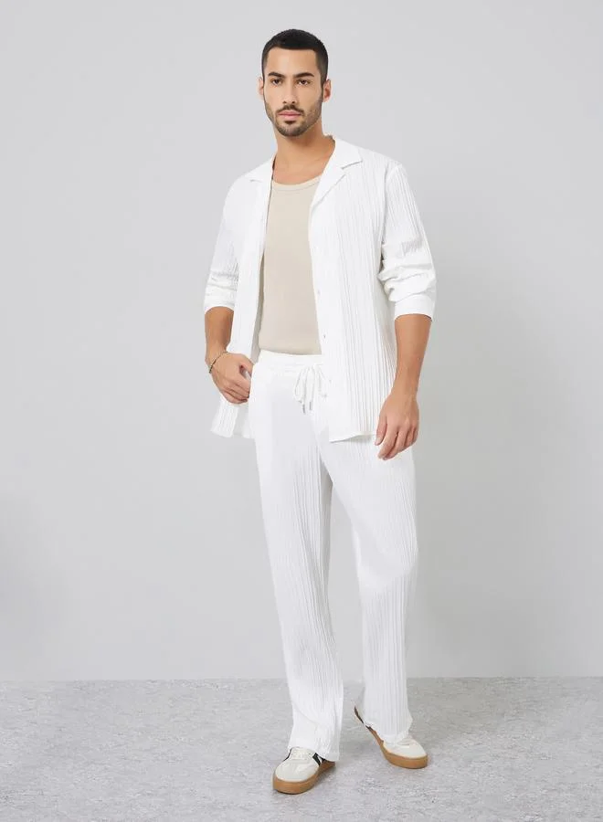 تايك تو طقم رجالي من - قميص بارز الملمس وبنطال