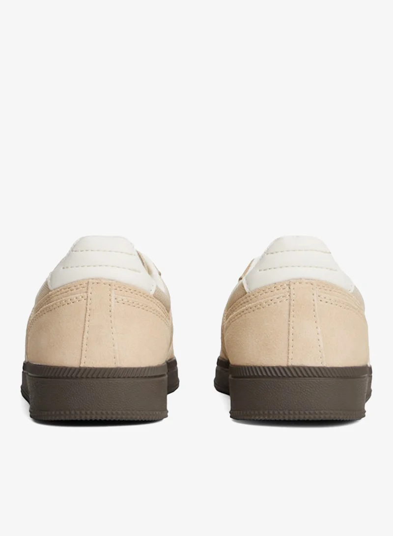 TOMMY JEANS The Greenwich Edge Low Top Sneakers