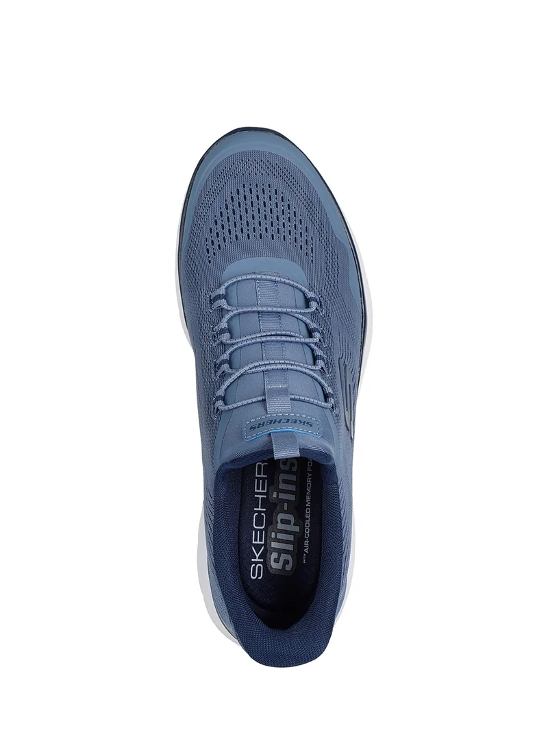 SKECHERS Summits