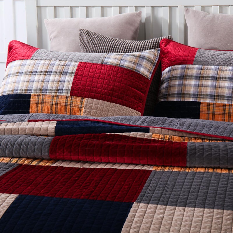 Secgo Velvet Queen Comforter Set for Bed - 100% Cotton Quilts Queen Size, Red, Black Bedspreads (90 * 98 Inch) with 2 Pillow Shams, Patchwork Reversible Lightweight Bedding - Image 2