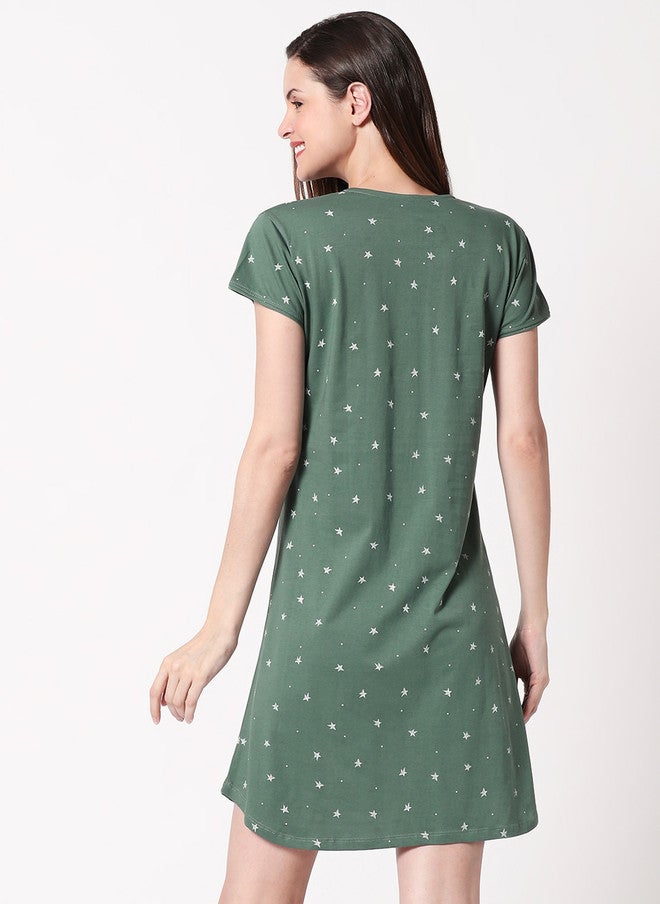 ZEYO قميص نوم مطبوع باللونين الأخضر والأبيض من زيو - Image 5