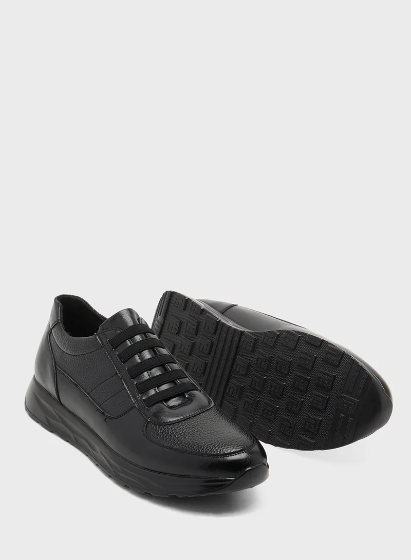 Robert Wood Hybrid Casual Slip Ons